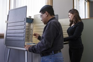 man-woman-voting-australia