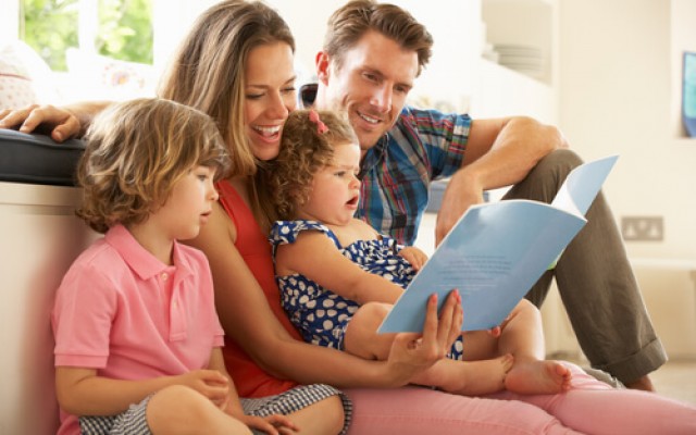 children-parents-family-happy