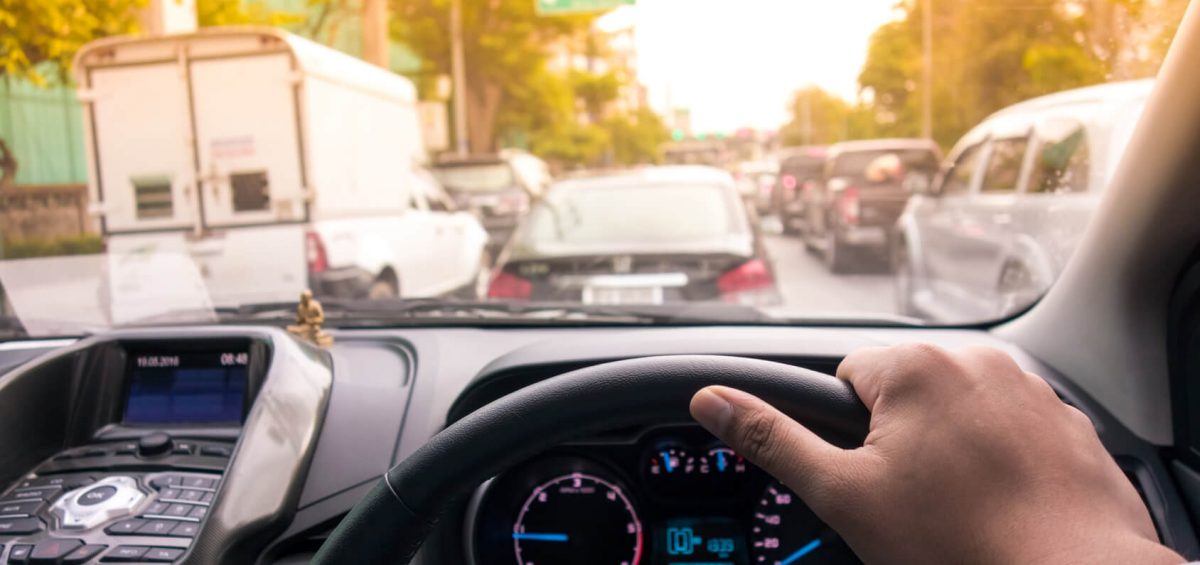 driving-left-hand-side-left-hand-traffic-australia-learning-how-to-drive